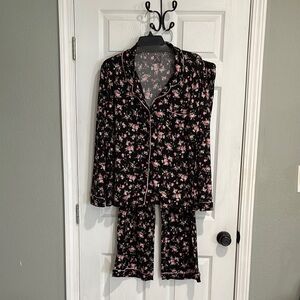 Floral Pajama Set - Black and Pink